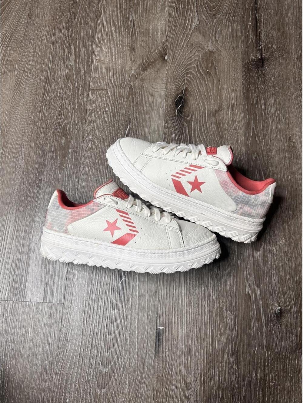 Converse Pro Leather X2 Low white and pink trainers, Size US 8.5